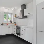 1 Bedroom Amazing In *