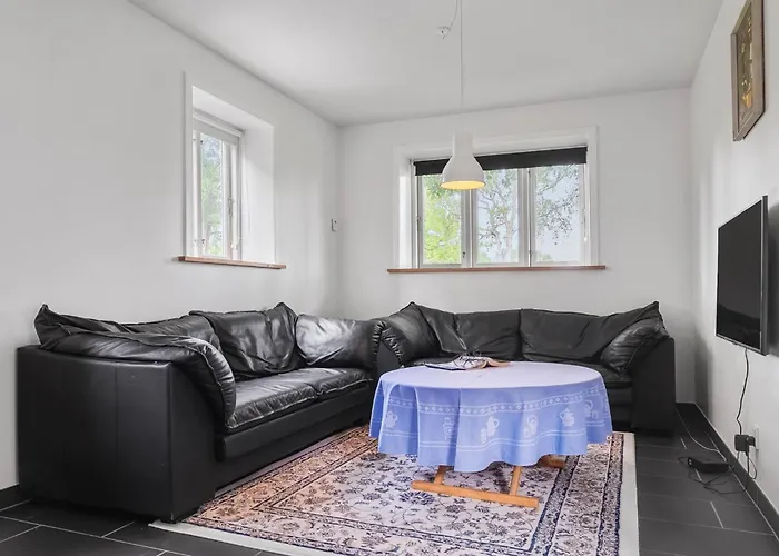 1 Bedroom Amazing In オテルプ